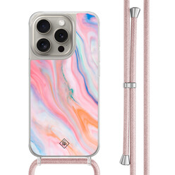 Casimoda iPhone 15 Pro hoesje met rosegoud koord - Pink glam