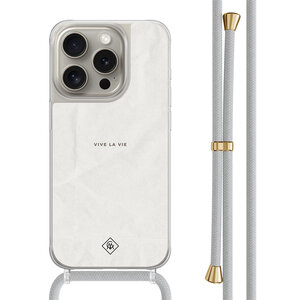 Casimoda iPhone 15 Pro hoesje met grijs koord - Vive la vie