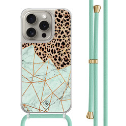 Casimoda iPhone 15 Pro hoesje met mint koord - Luipaard marmer mint