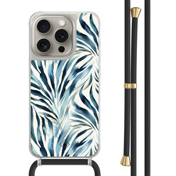 Casimoda iPhone 15 Pro hoesje met zwart koord - Japandi waves