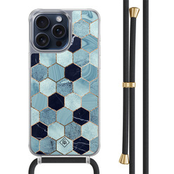 Casimoda iPhone 15 Pro Max hoesje met zwart koord - Blue cubes