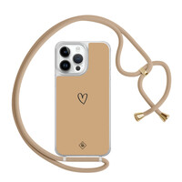 Casimoda iPhone 14 Pro Max hoesje met beige koord - Hart bruin