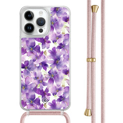 Casimoda iPhone 14 Pro Max hoesje met rosegoud koord - Floral violet