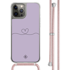 Casimoda iPhone 12 (Pro) hoesje met rosegoud koord - Hart lila