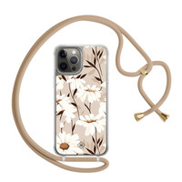 Casimoda iPhone 12 (Pro) hoesje met beige koord - In bloom