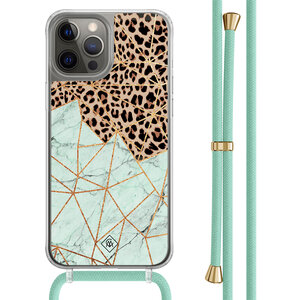 Casimoda iPhone 12 (Pro) hoesje met mint koord - Luipaard marmer mint