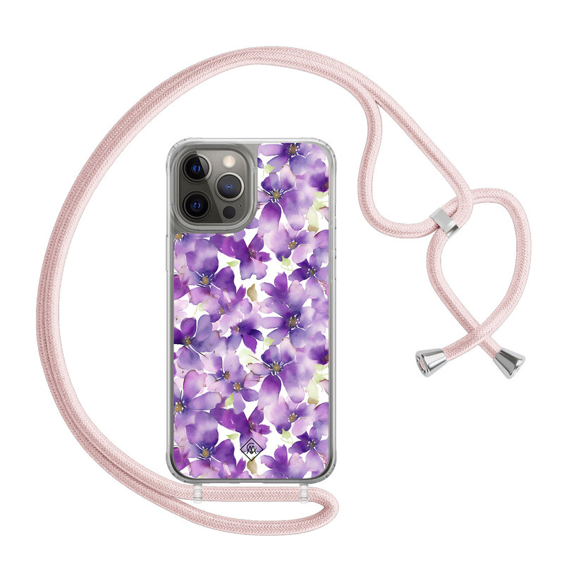 Casimoda iPhone 12 (Pro) hoesje met rosegoud koord - Floral violet