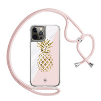 Casimoda iPhone 12 (Pro) hoesje met rosegoud koord - Ananas
