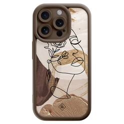 Casimoda iPhone 15 Pro bruine case - Abstract gezicht bruin