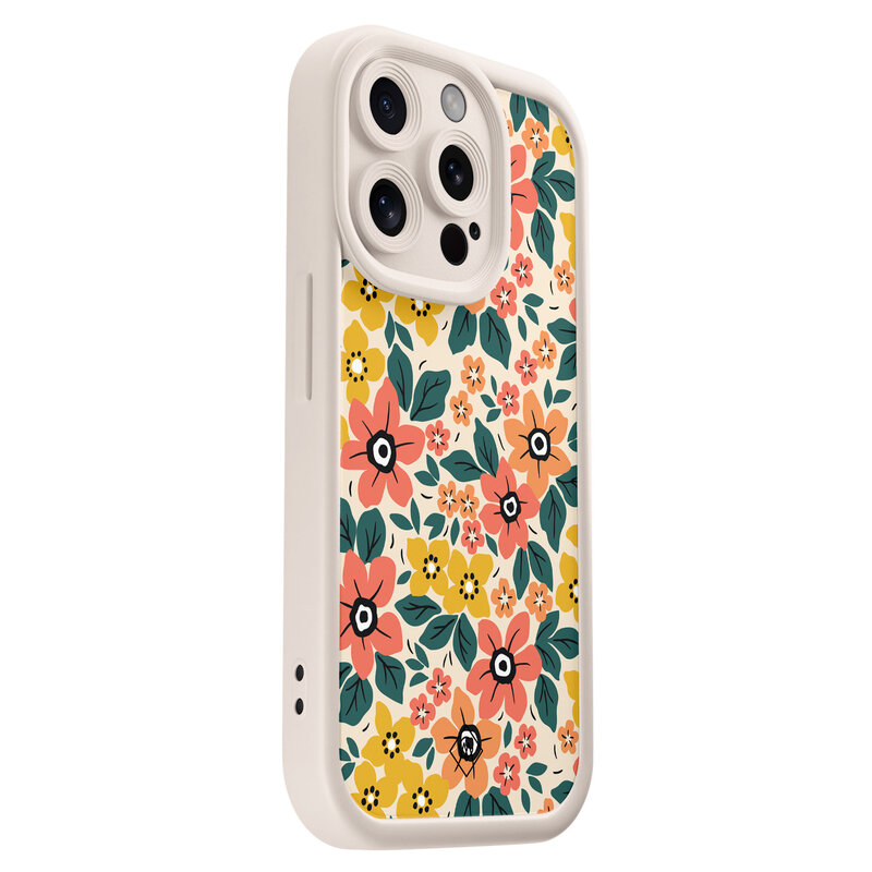 Casimoda iPhone 13 Pro beige case - Blossom