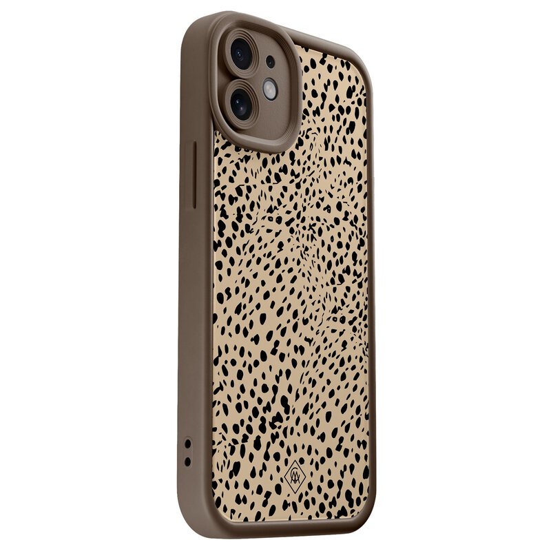 Casimoda iPhone 11 bruine case - Spot on