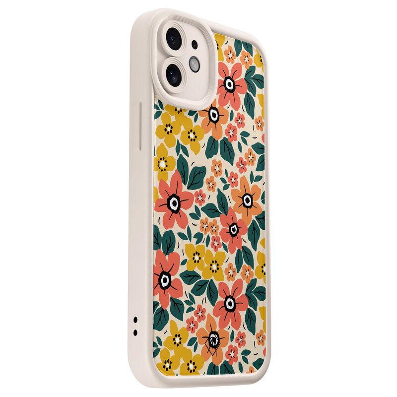 Casimoda iPhone 12 beige case - Blossom