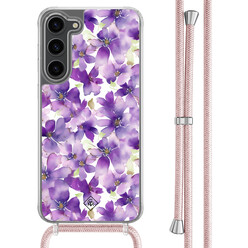 Casimoda Samsung Galaxy S23 Plus hoesje met rosegoud koord - Floral violet