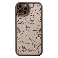 Casimoda iPhone 12 Pro bruine case - Abstract faces