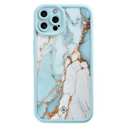 Casimoda iPhone 12 Pro blauwe case - Marmer lichtblauw