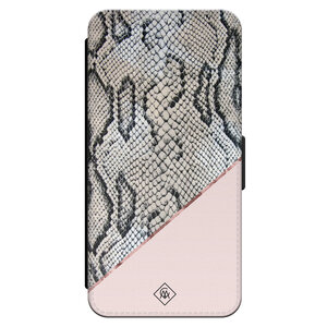 Casimoda iPhone 15 flipcase - Snake print roze