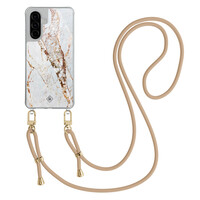 Casimoda Samsung Galaxy A56 hoesje met beige koord - Marmer goud