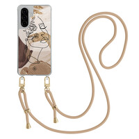 Casimoda Samsung Galaxy A56 hoesje met beige koord - Abstract gezicht bruin