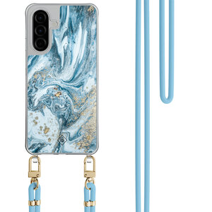 Casimoda Samsung Galaxy A56 hoesje met blauw koord - Marble sea