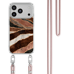 Casimoda iPhone 17 Pro hoesje met rosegoud koord - Earth Agate