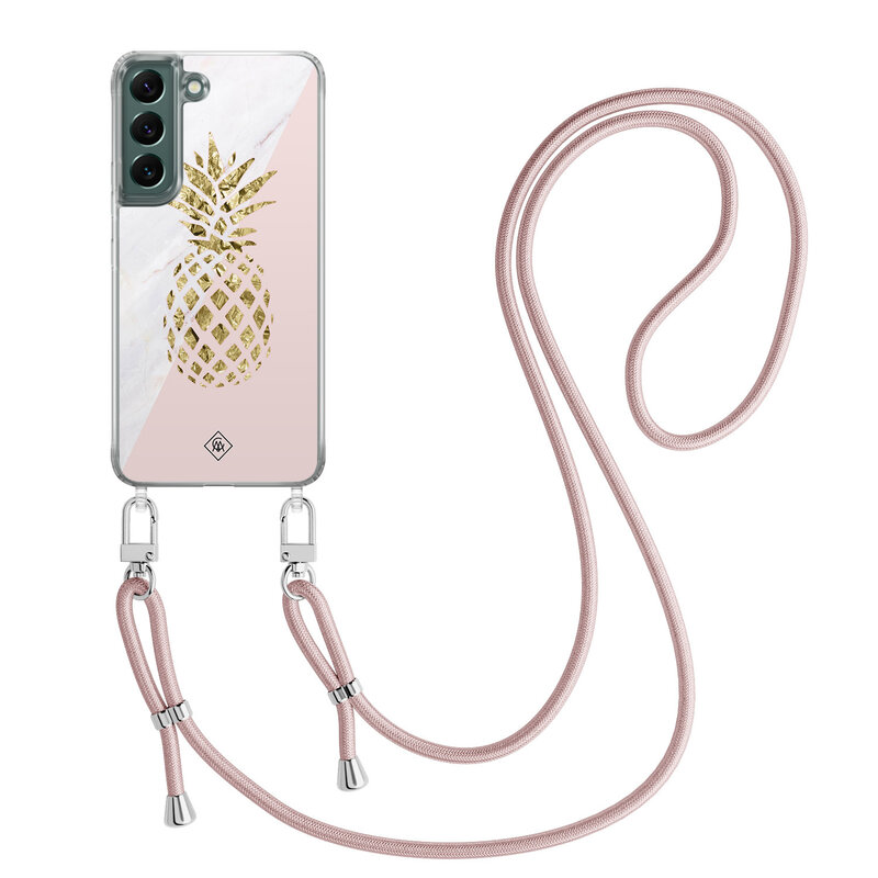 Casimoda Samsung Galaxy S22 Plus hoesje met rosegoud koord - Ananas