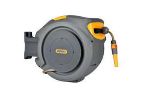 AUTO REEL WANDSLANGBOX + 25 M SLANG, KOPPELINGEN EN TUINSPUIT