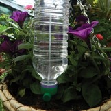 GARLAND LITTLE DRIPPA INSTELBARE DRUPPELAAR VOOR PLASTIC FLESSEN (4 STUKS)