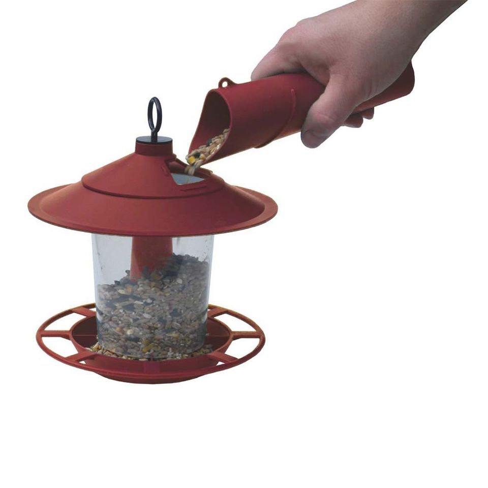 GARLAND LANTAARN ZAAD EN NOTEN VOGELVOEDERHUISJE ROOD