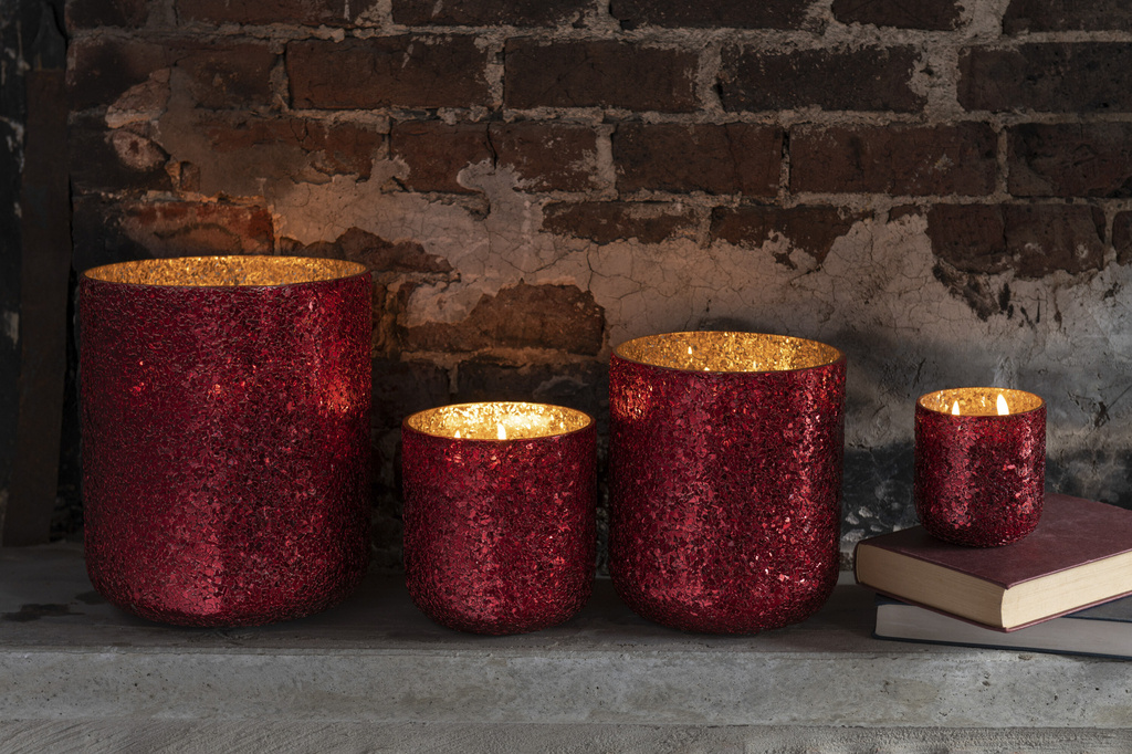 J-LINE SCENTED CANDLE LUXURIA RED LARGE - 80 HOURS