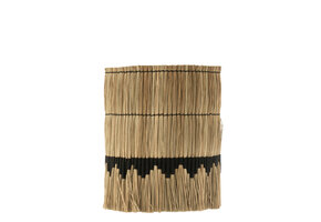 J-LINE LAMPENKAP THREAD PATTERN SEAGRASS – NATURAL/BLACK LARGE