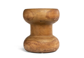 BAZAR BIZAR THE WAYRA STOOL – SUAR HOUT NATUREL 45 CM