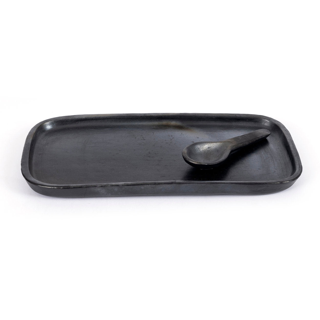 BAZAR BIZAR THE BURNED TAPAS PLATE – ZWART TERRACOTTA