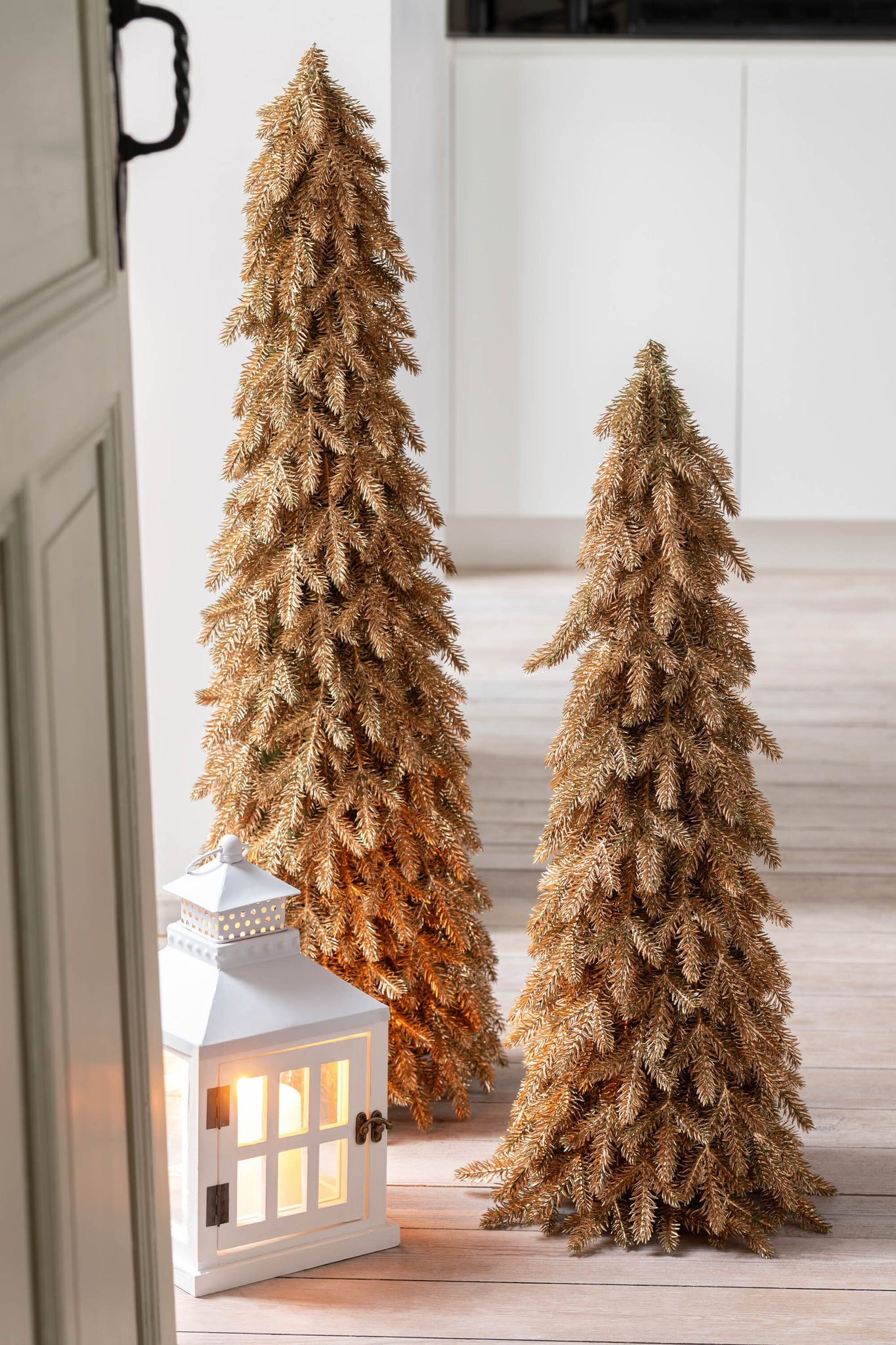 J-LINE KERSTBOOM KUNSTSTOF GOUDKLEURIG MEDIUM