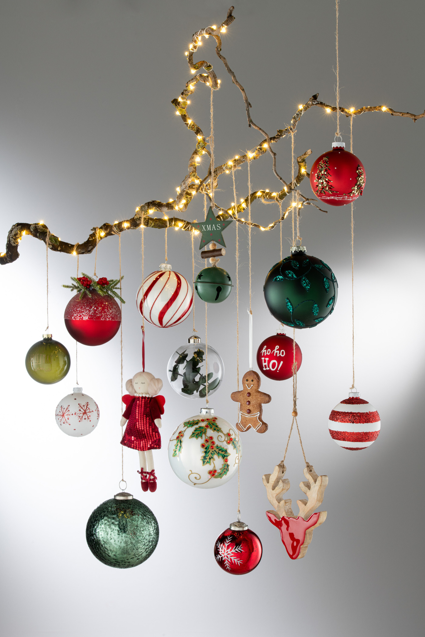 J-LINE DOOS VAN 4 KERSTBALLEN KERST DECO + BESSEN SUIKERGLAS WIT/ROOD KLEIN