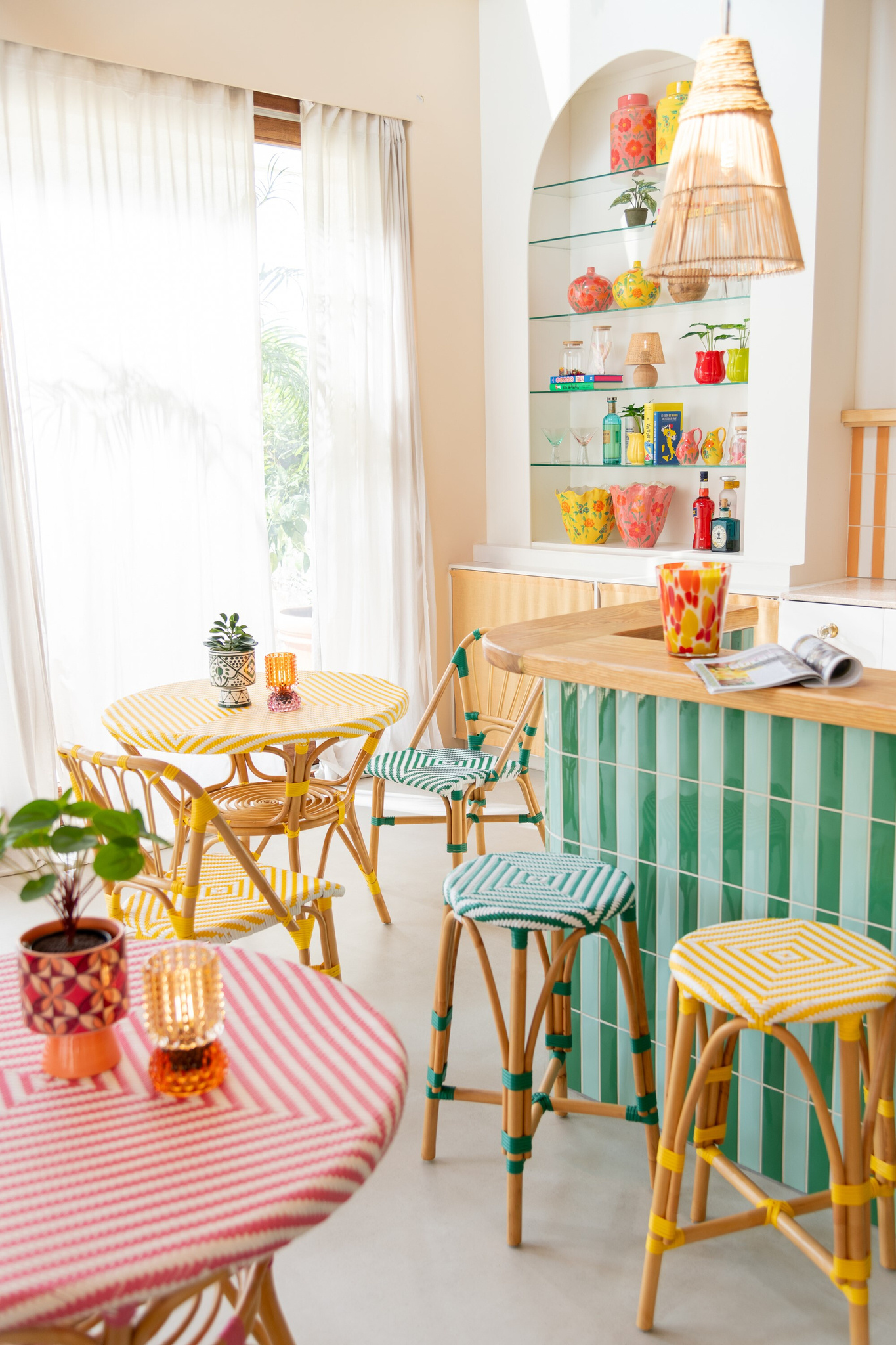 J-LINE KRUK ROTAN GEEL/WIT GROOT