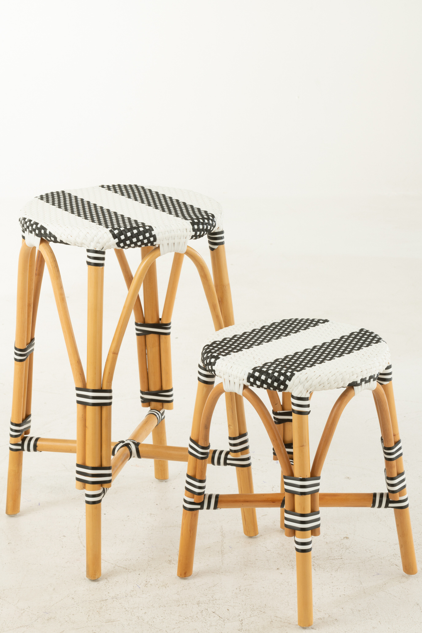 J-LINE KRUK ROTAN ZWART/WIT GROOT