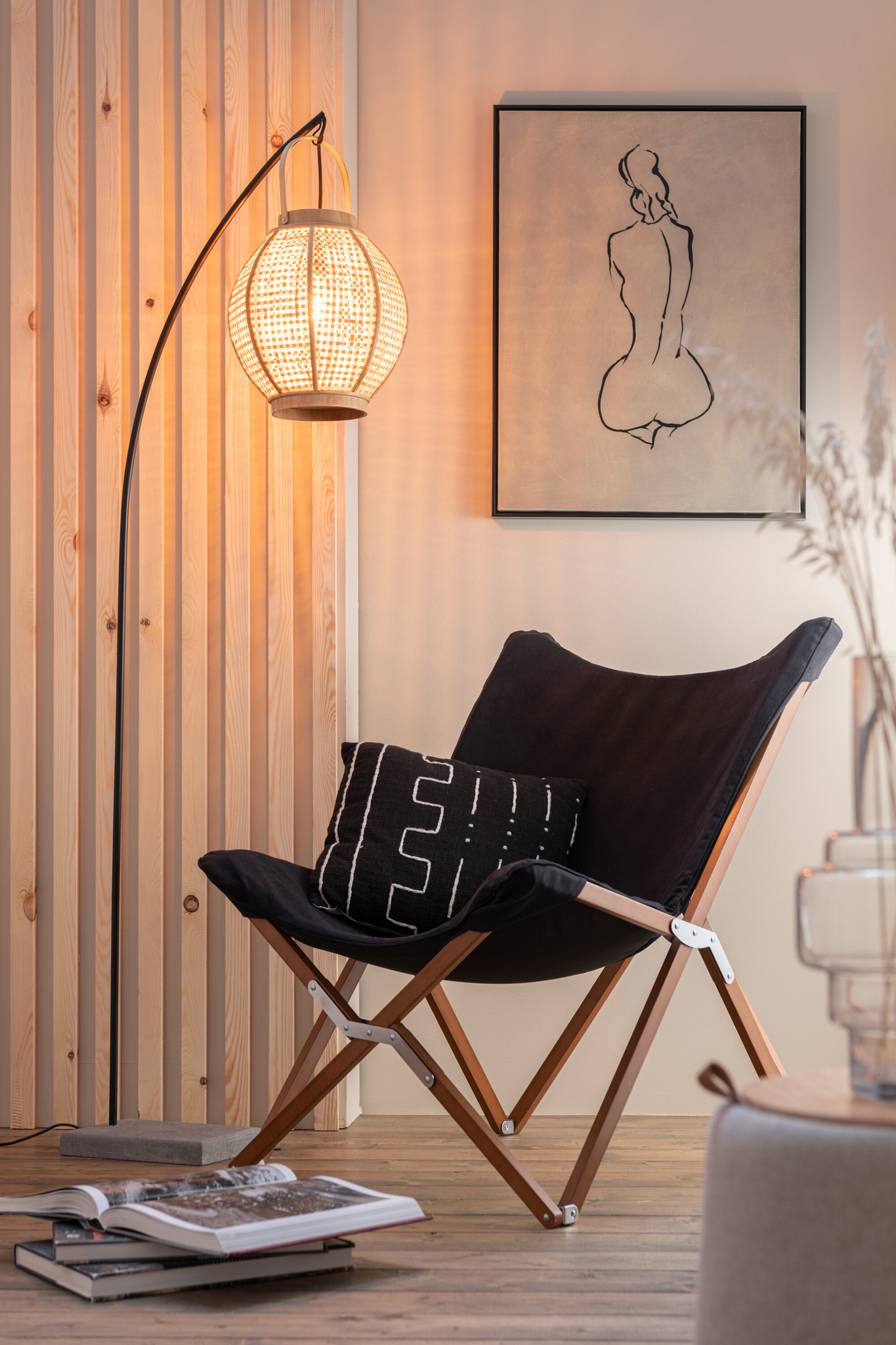 J-LINE KUSSEN GRAFISCHE TEKENING 1 KATOEN ZWART 43X43