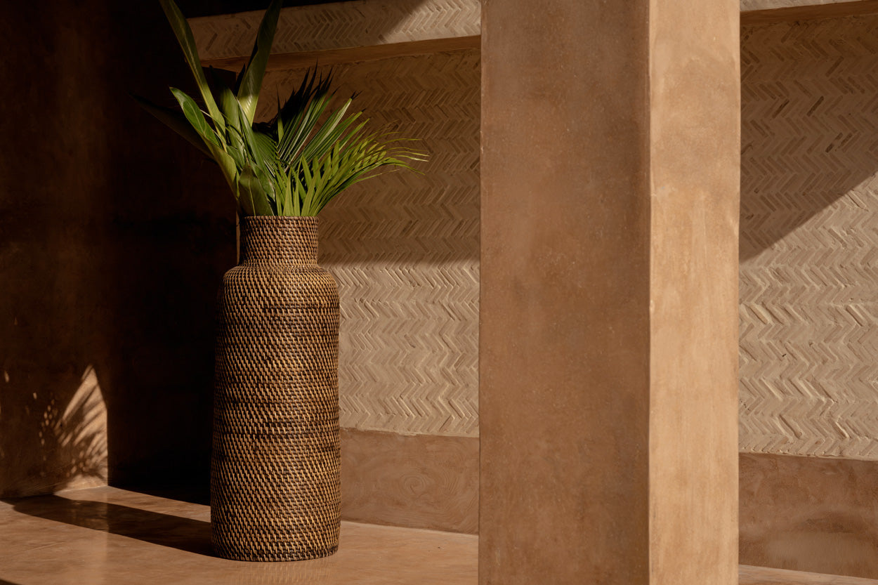 BAZAR BIZAR THE COLONIAL UMBRELLA BASKET – NATUURLIJK BRUIN