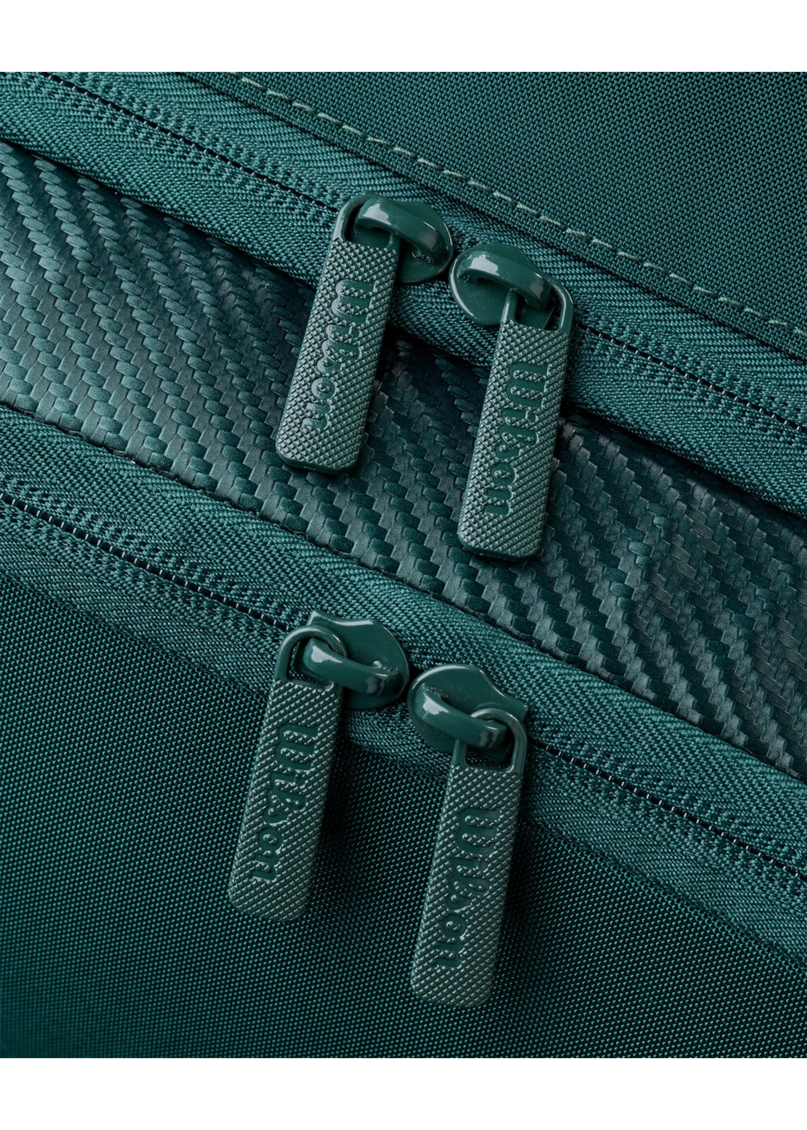 Wilson Wilson Blade V10 9 Racket Bag (2026) Dark Green