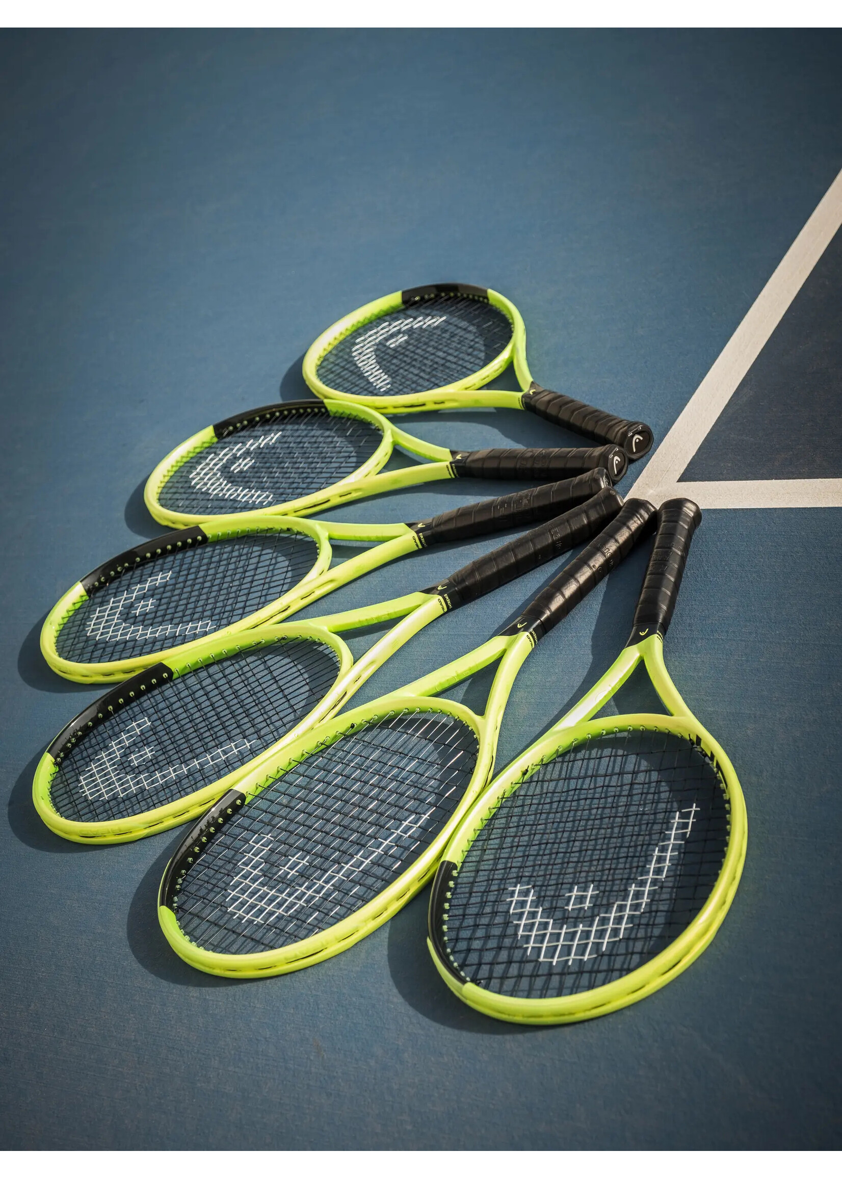 Head Head Extreme MP L Tennis Racket (2026)