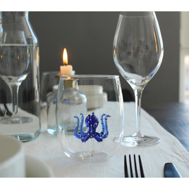 Waterglas met octopus