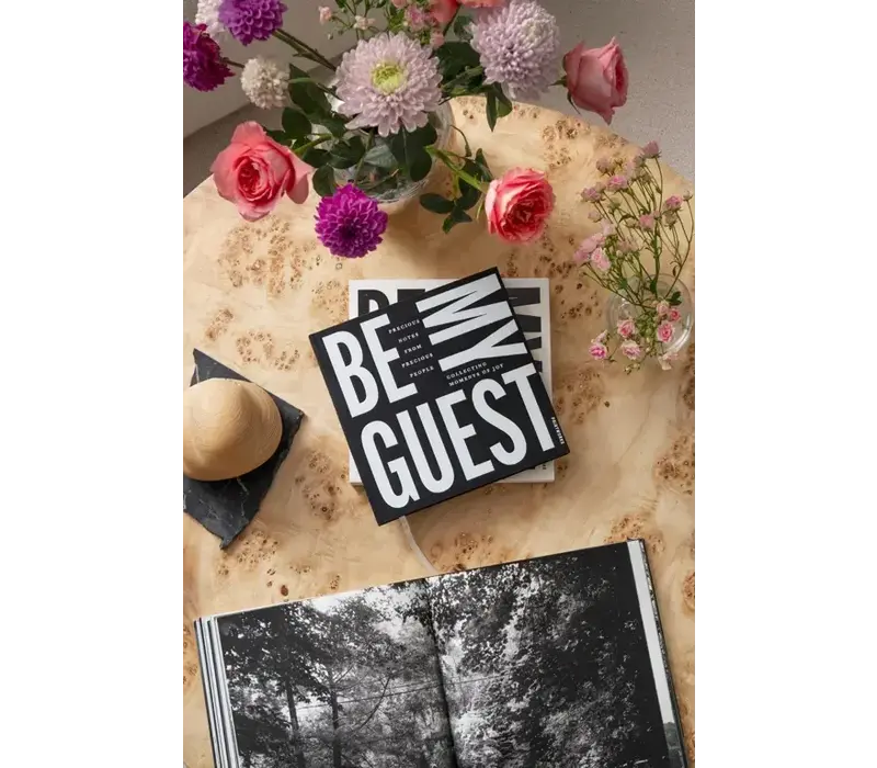 Gastenboek- black/white