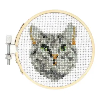 Kikkerland Mini embroidery kit Kitten | Borduurwerkje