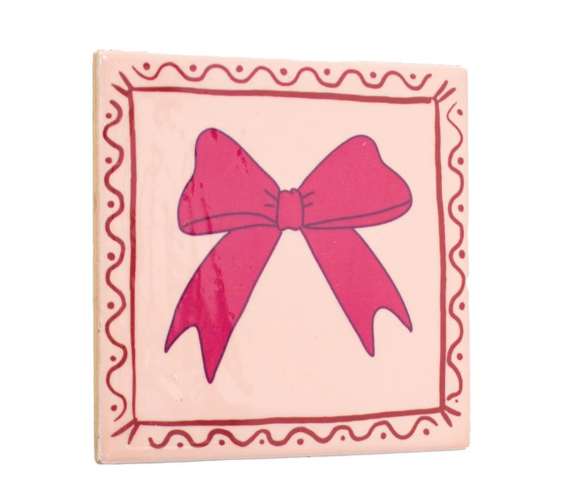 Tegel Bow