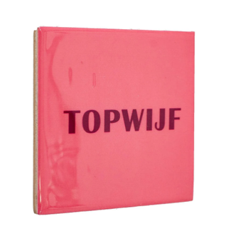 Tegel Topwijf