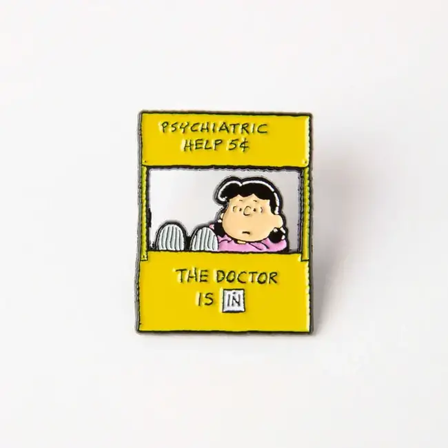 Peanuts Pin HELP | Snoopy