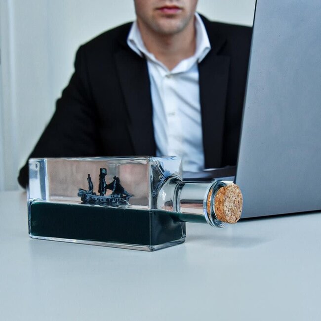 mikamax Unsinkable Pirat Ship