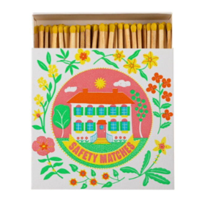 Lucifers in doosje Home safety