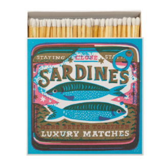 Lucifers in doosje Sardine