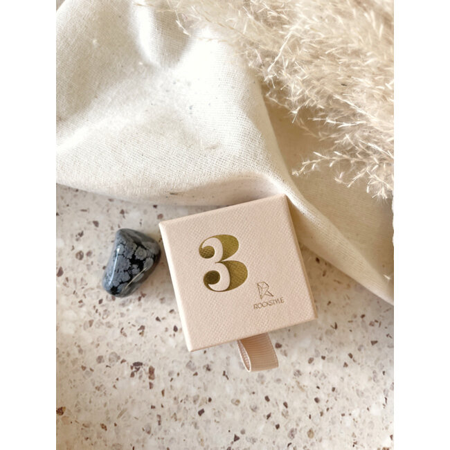 Lucky Numbers - 3 - Obsidiaan